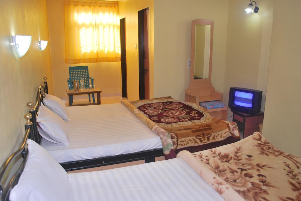 Hotel Jambhale Palace Mahabaleshwar Room photo